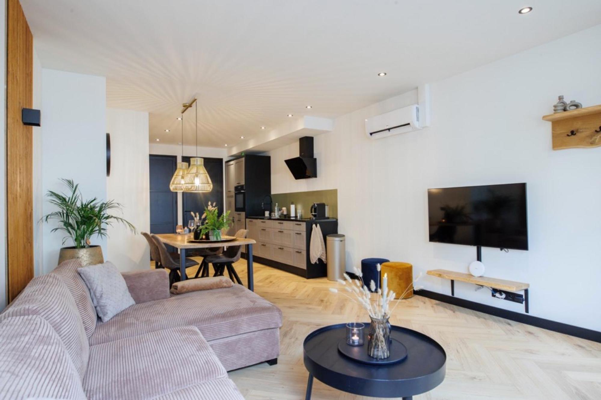 In De Mid - Prachtige Appartementen In Hartje Joure Zewnętrze zdjęcie